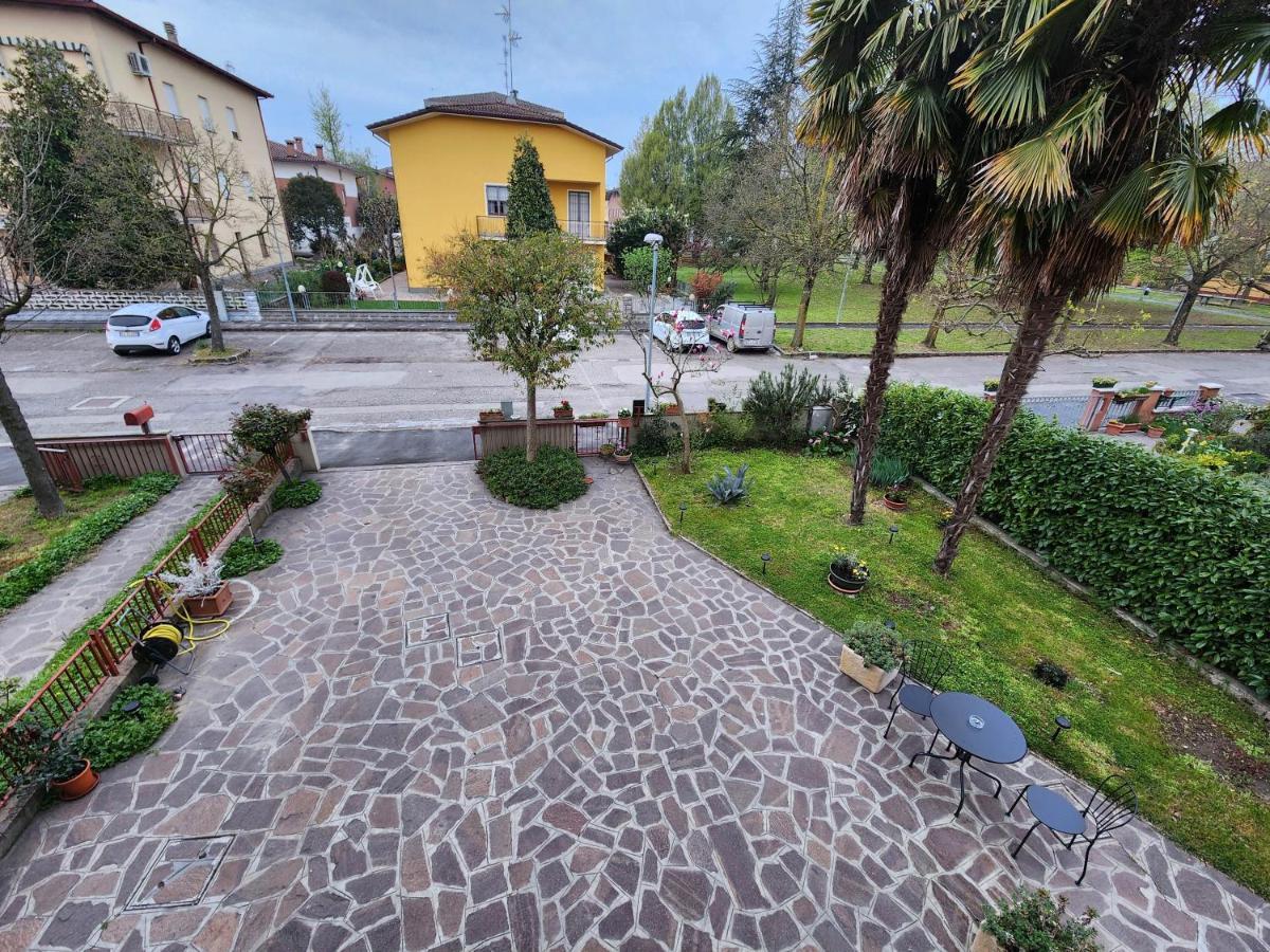 Gold B&B Ravarino Exterior photo