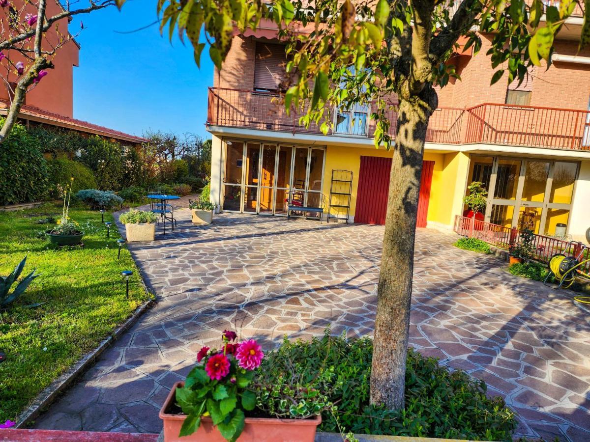 Gold B&B Ravarino Exterior photo